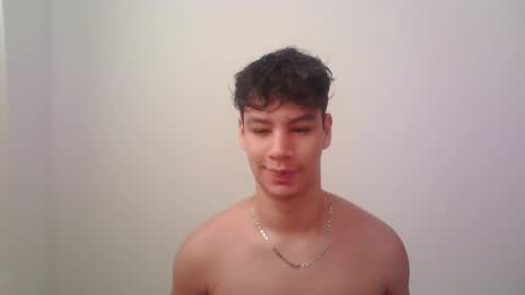 zeus_183 online show from 10-11-25, 02:48