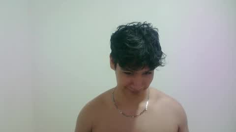 zeus_183 online show from 03-19-26, 12:36