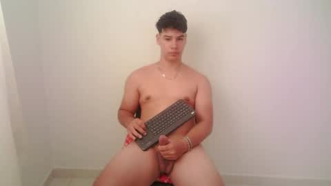 zeus_183 online show from 05-29-26, 02:59