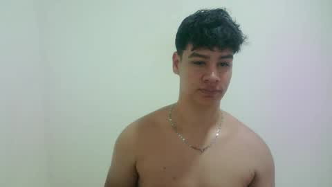 zeus_183 online show from 06-05-26, 02:51