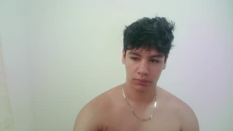 zeus_183 online show from 07-06-26, 03:03