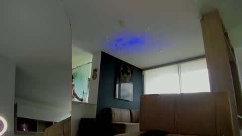 zeus online show from 11-02-25, 07:38