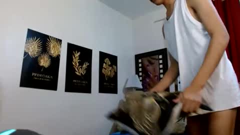 Snapshot of zevierbalte chatting on 11-27-25, 09:17 zavier skinny asian online show from 11-27-25, 09:17