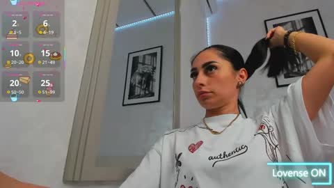 zeynepx online show from 04-23-26, 09:39