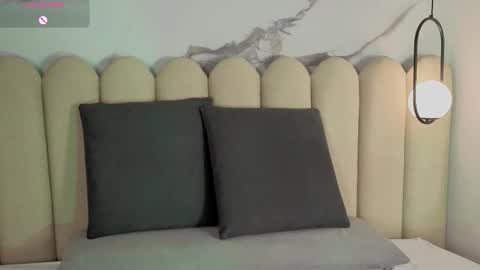 Zhara online show from 02-25-26, 07:23