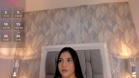 zharia_lux25 online show from 07-26-26, 11:28