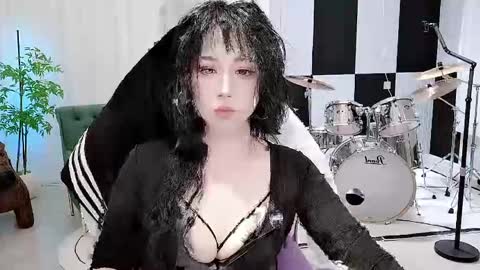 zhen online show from 09-09-25, 04:28