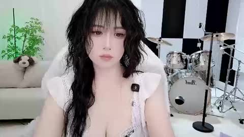 zhen online show from 10-16-25, 08:54