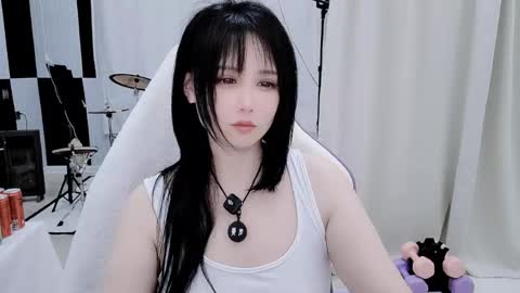 Snapshot of zhen0 chatting on 04-17-26, 04:43 zhen online show from 04-17-26, 04:43