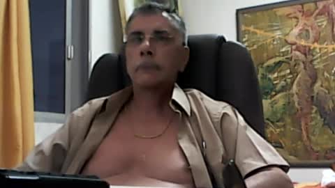 Snapshot of zhivago1965 chatting on 07-24-26, 08:07 zhivago1965 online show from 07-24-26, 08:07