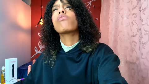 Zia Green online show from 01-21-25, 12:07