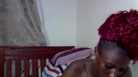 Snapshot of zia_vier chatting on 05-26-26, 09:44 flavian online show from 05-26-26, 09:44