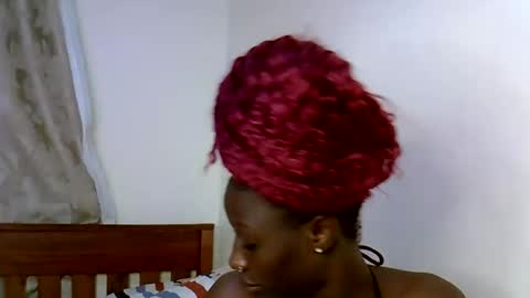 Snapshot of zia_vier chatting on 05-27-26, 02:41 flavian online show from 05-27-26, 02:41