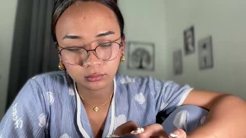 Zia online show from 04-12-26, 06:24