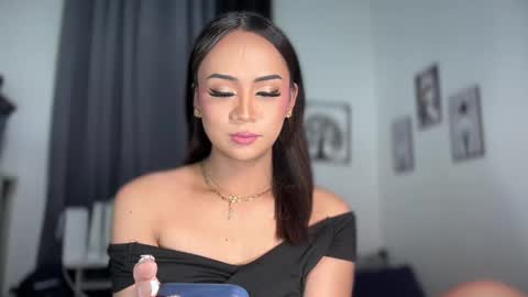 Zia online show from 04-22-26, 03:13