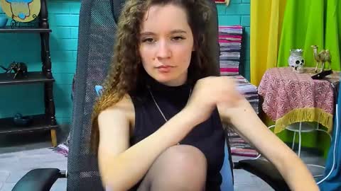 Snapshot of zianichols chatting on 02-21-25, 04:48 zianichols online show from 02-21-25, 04:48