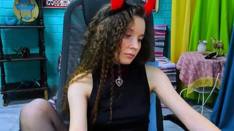 Snapshot of zianichols chatting on 03-11-25, 06:19 zianichols online show from 03-11-25, 06:19