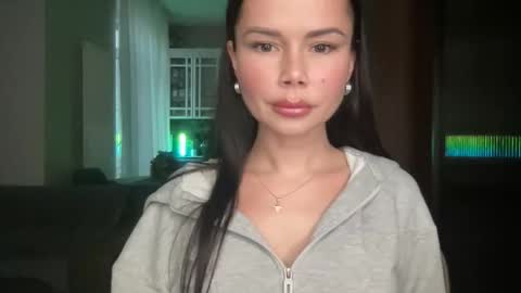 Snapshot of zidya06 chatting on 12-02-25, 12:10 Nensi online show from 12-02-25, 12:10