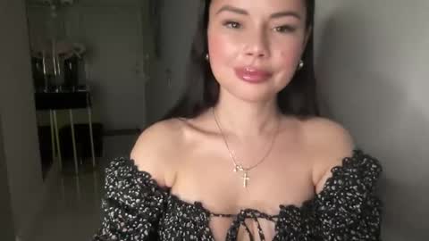 Nensi online show from 03-06-26, 06:15