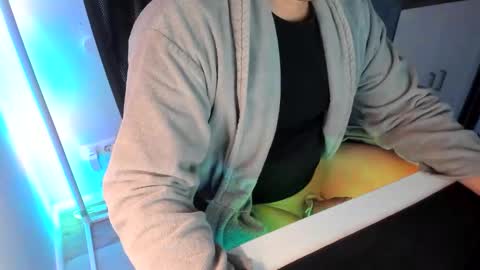 ziemlichflutschig online show from 01-06-26, 08:23