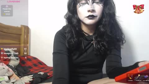 Snapshot of ziggyblunt chatting on 03-21-26, 06:40 ziggyblunt online show from 03-21-26, 06:40