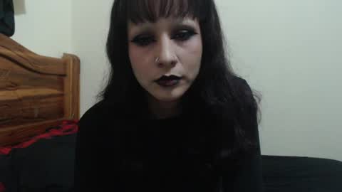 Snapshot of ziggyblunt chatting on 04-26-26, 03:04 ziggyblunt online show from 04-26-26, 03:04