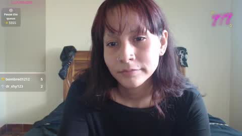 Snapshot of ziggyblunt chatting on 05-28-26, 09:34 ziggyblunt online show from 05-28-26, 09:34