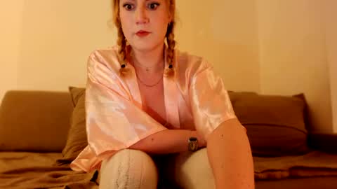 Sofia online show from 05-19-26, 12:16