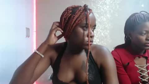 Zinadine online show from 02-25-26, 06:17