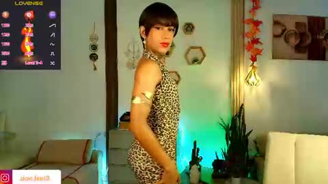 Snapshot of zion__lee chatting on 06-14-26, 08:33 Zion online show from 06-14-26, 08:33