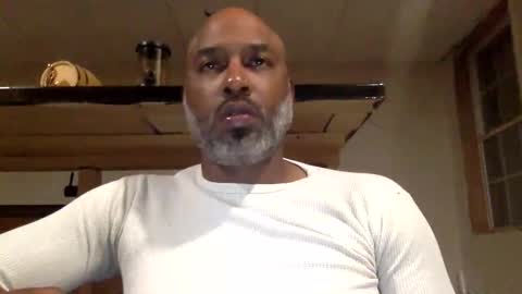 Snapshot of zionlion22 chatting on 04-25-26, 01:30 zionlion22 online show from 04-25-26, 01:30