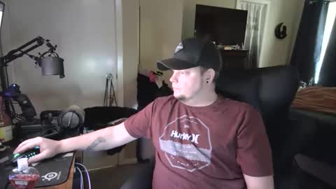 Snapshot of zissix chatting on 05-20-26, 04:13 zissix online show from 05-20-26, 04:13