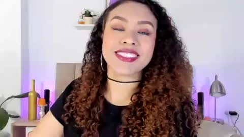 Zoe Gruber online show from 02-01-26, 09:02