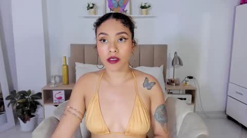 Zoe Gruber online show from 05-31-26, 11:06