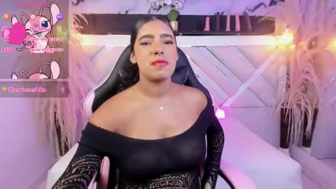 Snapshot of zoe_johnsonn1 chatting on 06-09-26, 11:05 Zoey online show from 06-09-26, 11:05