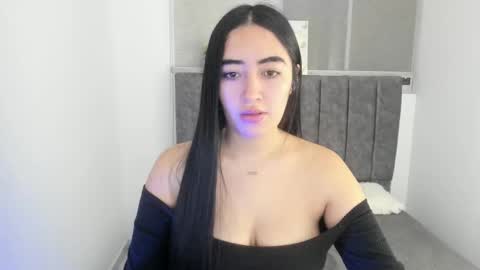 Snapshot of zoe_jones7 chatting on 10-14-25, 03:07 zoe_jones7 online show from 10-14-25, 03:07