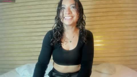 Zoe  online show from 04-08-26, 01:55