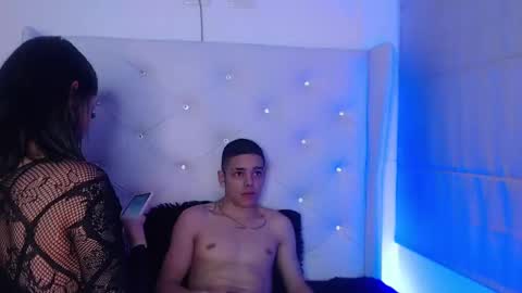 Snapshot of zoe_kravitx chatting on 11-12-25, 04:02 CAMILA online show from 11-12-25, 04:02