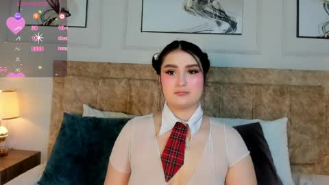 zoe_moon__ online show from 04-01-26, 11:55