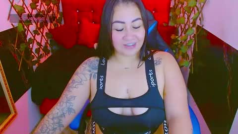 Snapshot of zoe_naughty22 chatting on 06-01-26, 12:01 zoe_naughty22 online show from 06-01-26, 12:01