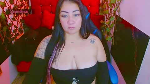 Snapshot of zoe_naughty22 chatting on 06-05-26, 06:52 zoe_naughty22 online show from 06-05-26, 06:52