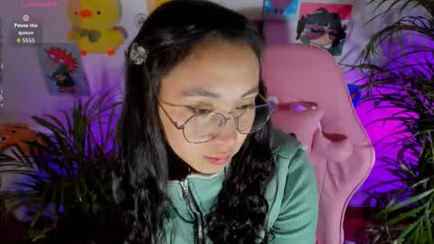 Snapshot of zoe_ray_y chatting on 02-10-26, 06:45 zoe_ray_y online show from 02-10-26, 06:45