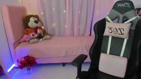 zoe_sullivan_ online show from 02-21-26, 09:21