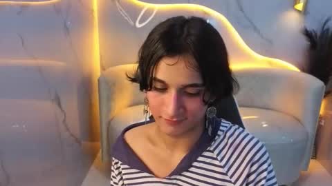 Zoe online show from 11-30-25, 12:47