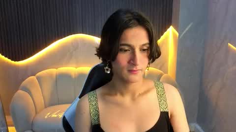 Zoe online show from 01-15-26, 01:48