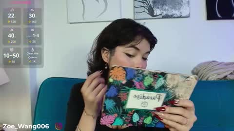 Zoe online show from 11-20-25, 01:33