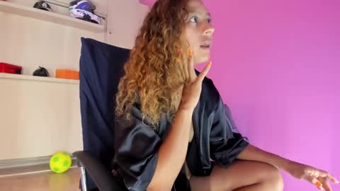 ZOE  online show from 03-07-25, 02:25