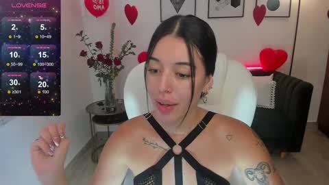 Snapshot of zoee_jackson chatting on 02-17-25, 06:59  zoee jackson online show from 02-17-25, 06:59