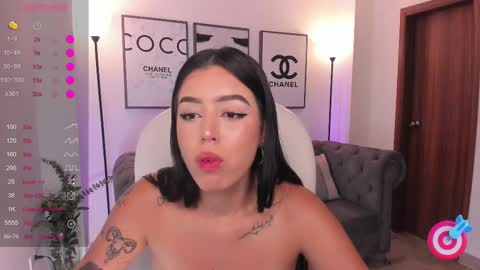 Snapshot of zoee_jackson chatting on 03-01-25, 09:48  zoee jackson online show from 03-01-25, 09:48