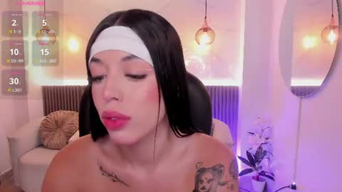  zoee jackson online show from 07-30-26, 06:51
